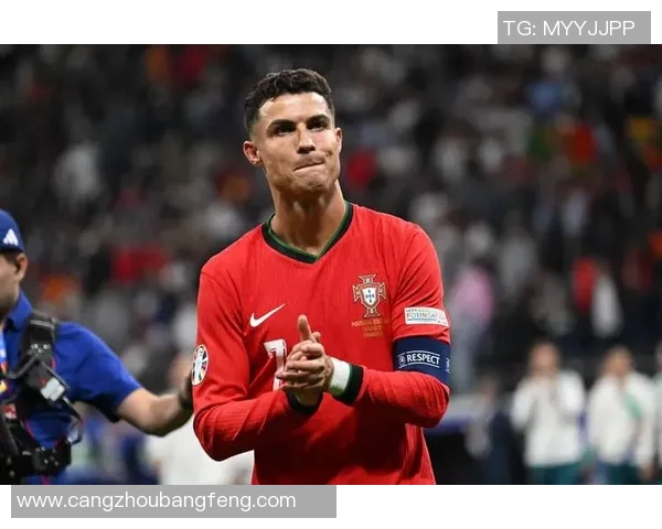 篮球球星与足球明星的差异探讨:从比赛特点到个人魅力的全面比较 篮球球星与足球明星的差异探讨:从比赛特点到个人魅力的全面比较