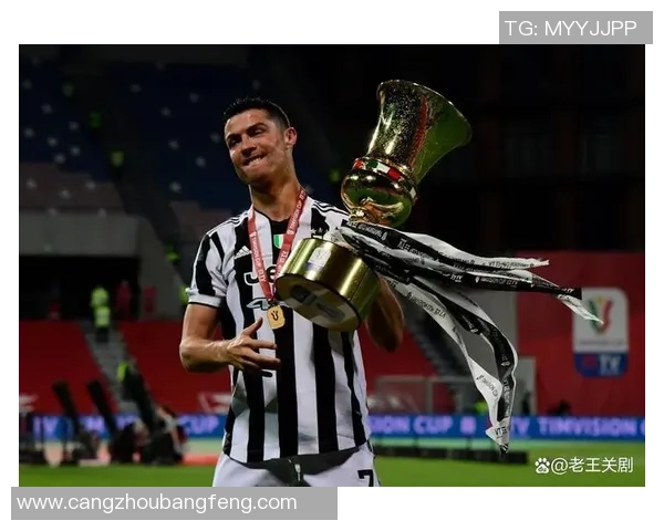 历史足坛巅峰球员之一 c罗的辉煌成就与传奇之路